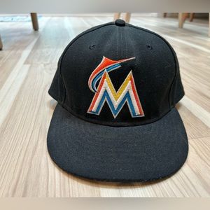 Florida Marlins MLB New Era Hat Cap Size 7  1/2  59Fifty Miami Marlins